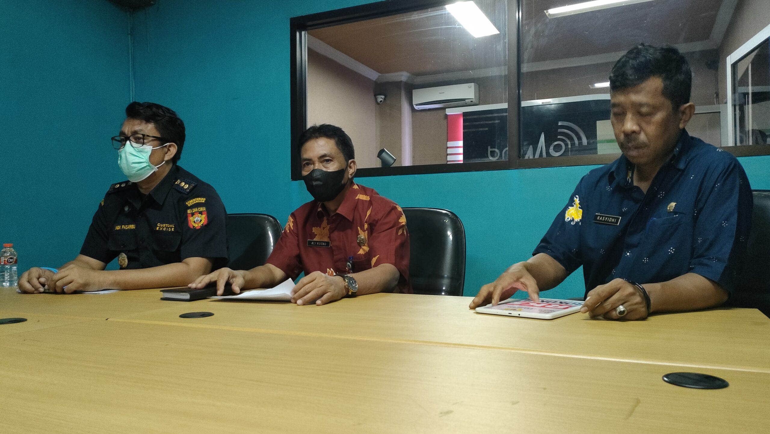 Diskominfo-Bea Cukai Sosialisasi ‘Gempur Rokok Ilegal’