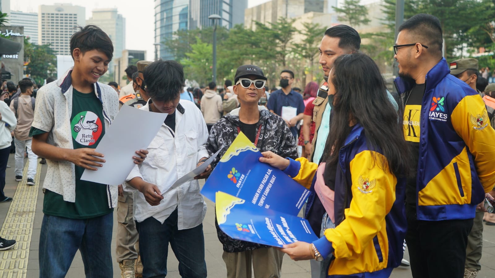 Inayes edukasi anak-anak Citayam Dukuh Atas. (Foto: INAYES)