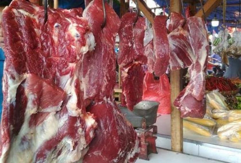 Daging sapi di pasar. (Foto: Istimewa) 