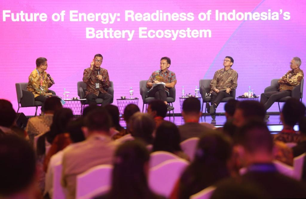 Saat ini 150 SPKLU PLN telah beroperasi dan melayani para pengguna kendaraan listrik. (Foto: PLN)