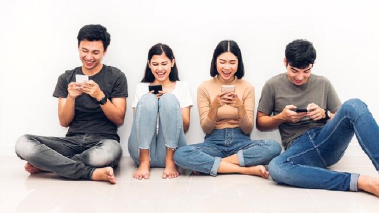 Pengguna internet oleh anak muda. (Foto: Shutterstock)