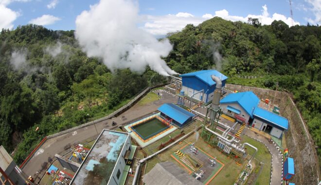 Masyarakat Demo Kejari Pamekasan, Tuntut Kejelasan Tiga Dugaan Kasus Korupsi