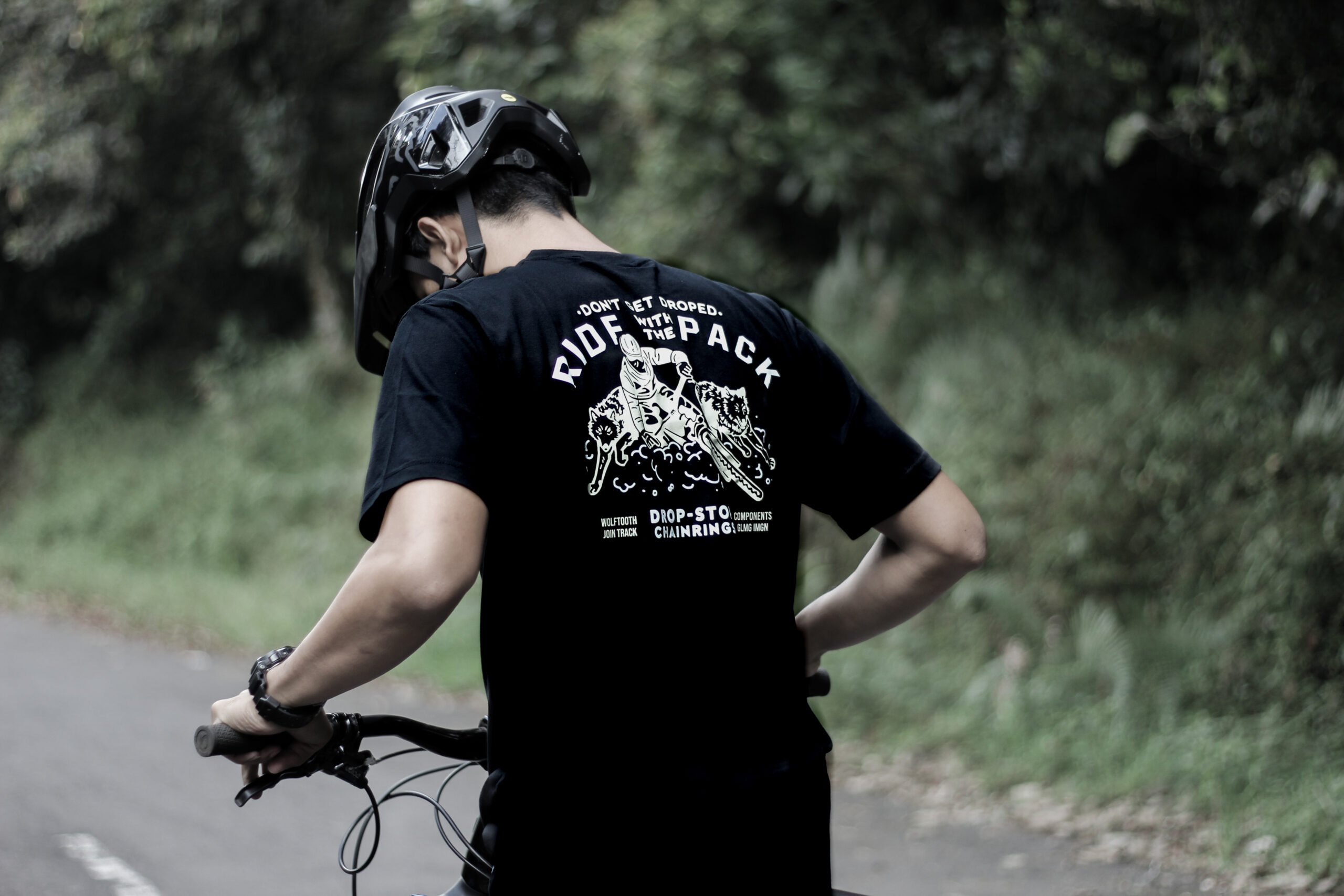Gloaming Official Shop memiliki konsep traveling. (Foto: Istimewa)