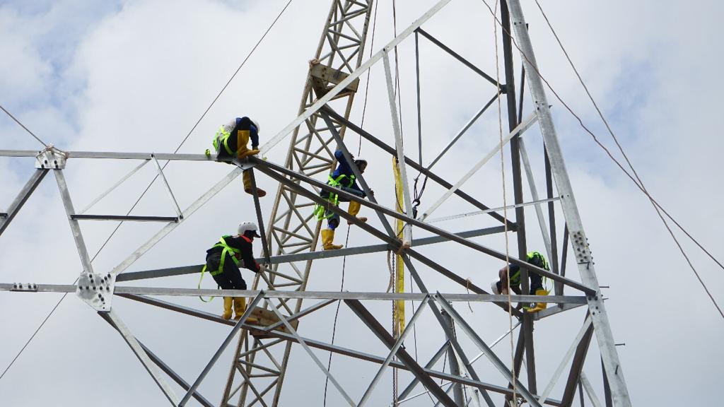 PLN tuntaskan 13 proyek strategis nasional di Sumatera selama tahun 2022. (Foto: Istimewa) 