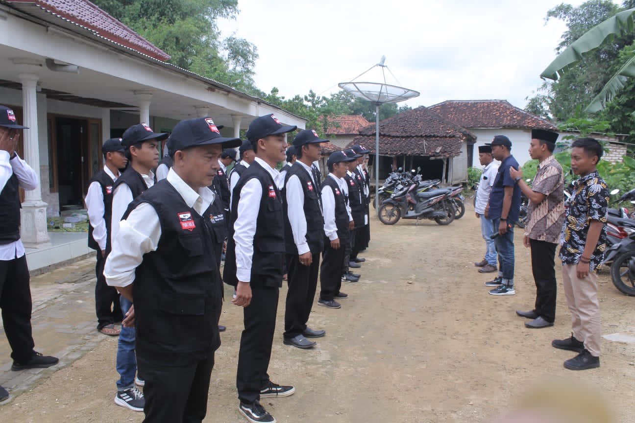 Kegiatan pelantikan dimulai dengan apel kesiapan, pelantikan, bimbingan teknis, hingga dilangsungkan dengan Pencoklitan. (Foto: Faizi/Serikat News)