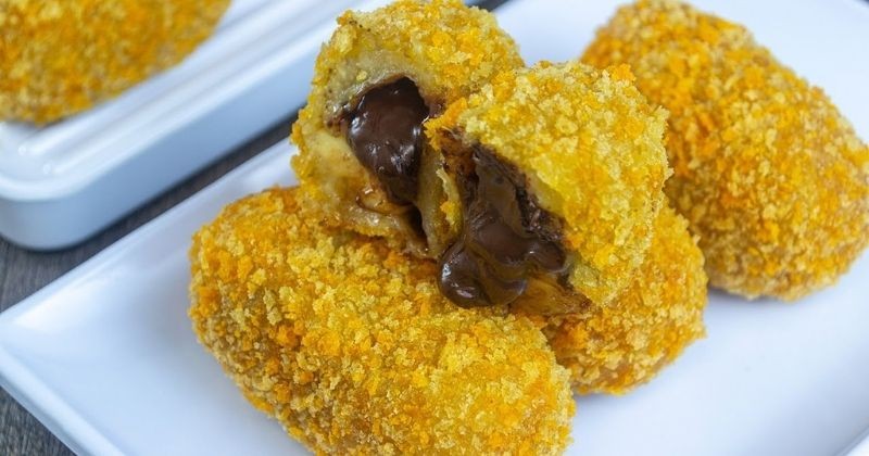 Camilan untuk berkumpul dengan keluarga. (Foto: Pop Mama)