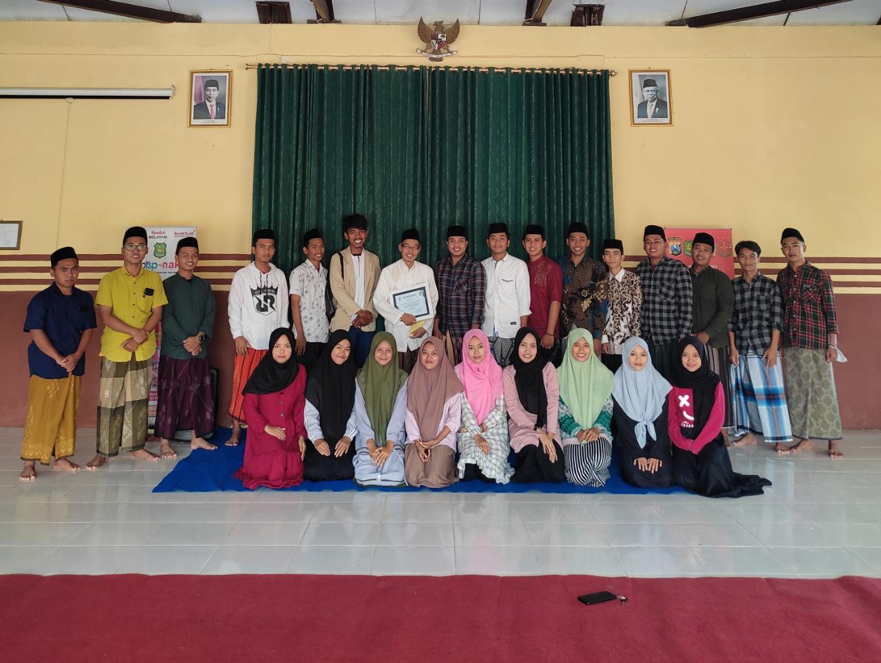 Kajian tokoh pemikiran Al-Ghazali yang m berlangsung di Pendopo Kecamatan Guluk-Guluk, Kabupaten Sumenep, Kamis (6/4/2023). (Foto: Istimewa) 