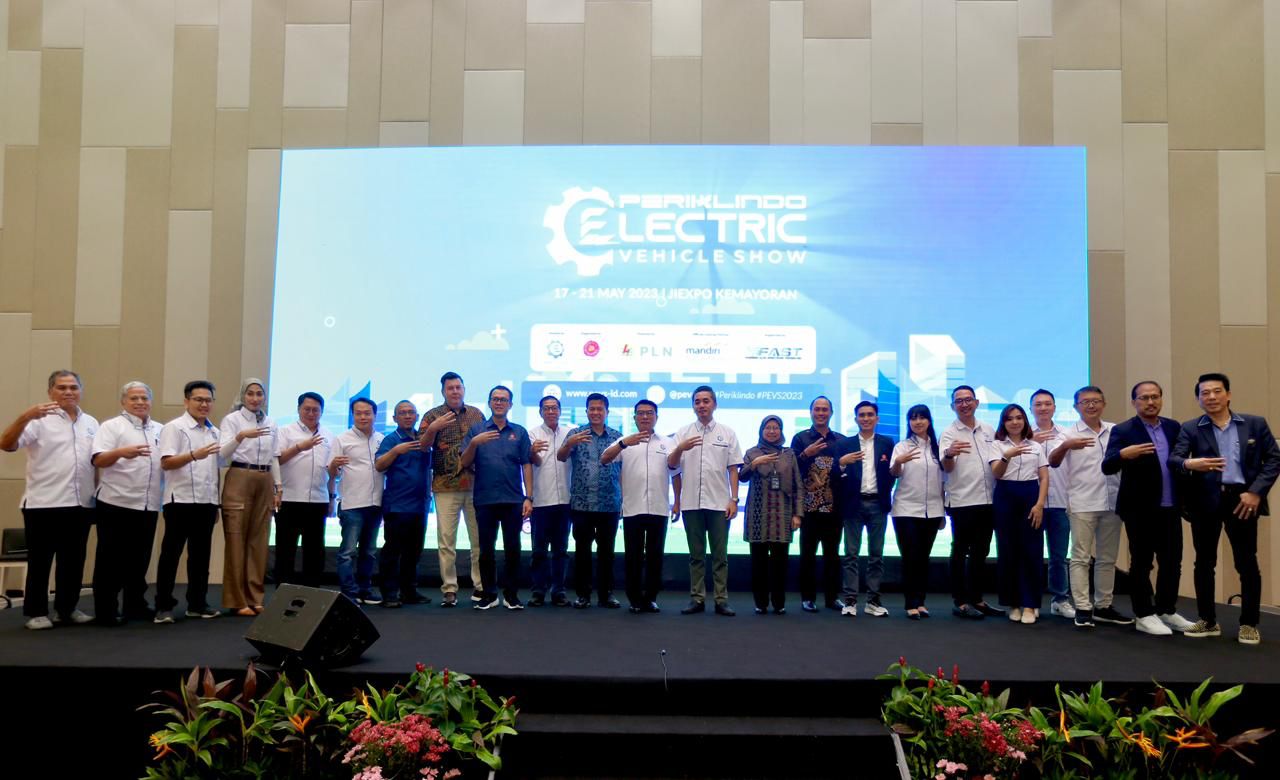 Periklindo Electric Vehicle Show (PEVS) 2023. Pameran khusus kendaraan listrik yang akan berlangsung pada 17 hingga 21 Mei 2023 di JIEXPO. (Dok, PLN)