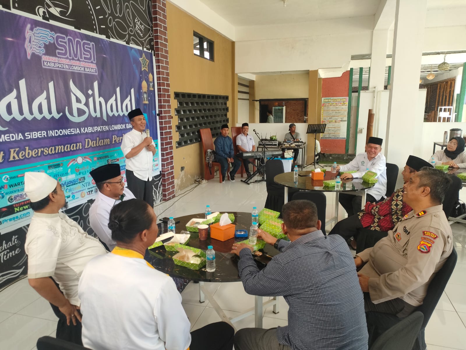 SMSI Lobar saat mengadakan halal bihalal. (Foto: Istimewa) 