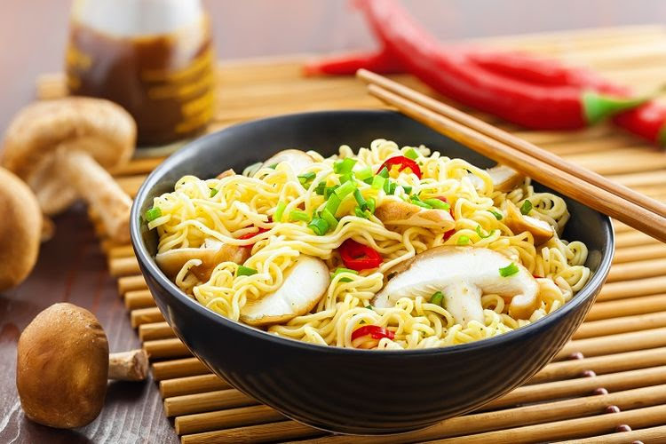 Ilustrasi mi instan (Foto: Shutterstock) 
