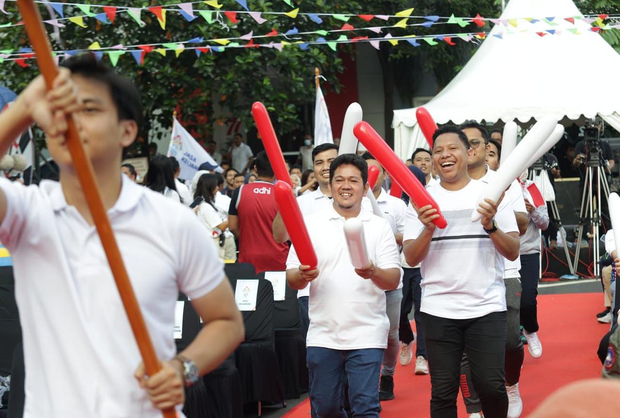 Pembukaan BUMN Fest 2023, Senin (17/7) dimeriahkan dengan parade 12 klaster BUMN. (Foto: Istimewa)