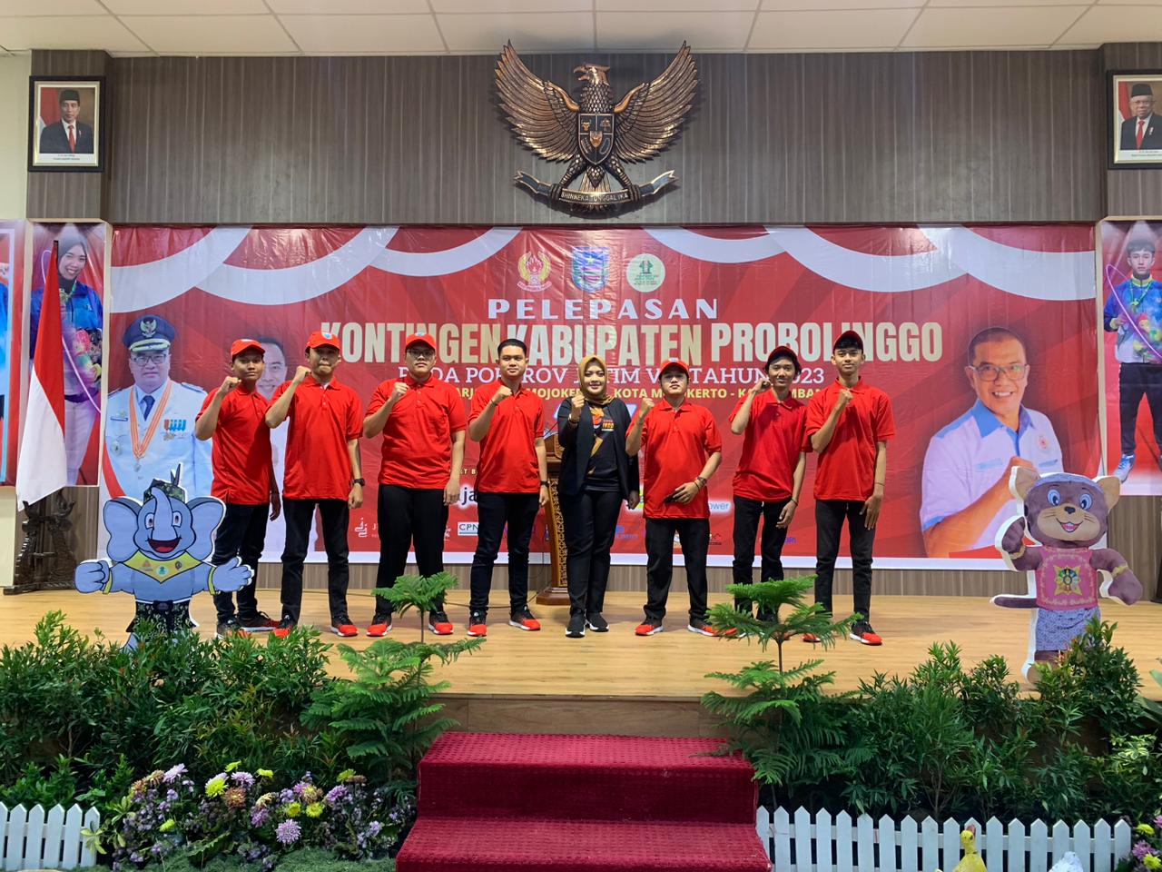 Komite Olahraga Nasional Indonesia (KONI) Kabupaten Probolinggo melepas atlet untuk mengikuti ajang Pekan Olah Provinsi (Porprov) Jawa Timur, Sabtu (19/8/2023). (Foto: Istimewa) 