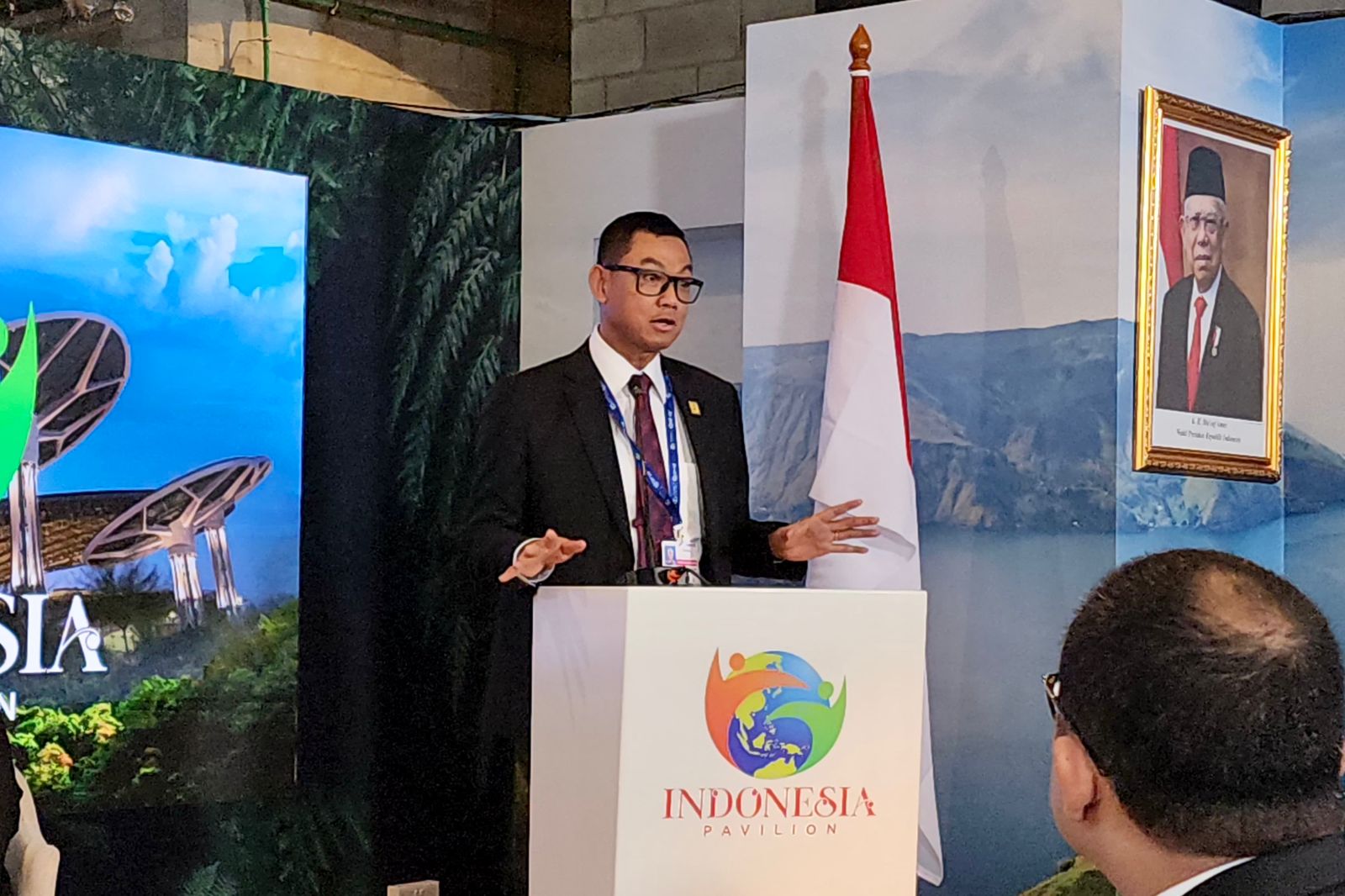 Direktur Utama PLN, Darmawan Prasodjo dalam sambutannya menyampaikan, guna mengatasi krisis iklim dunia, komunitas global mesti bersatu, terutama untuk mengatasi tantangan transisi ke energi hijau, baik dari sisi teknologi, kebijakan dan investasi. (Foto: Istimewa) 