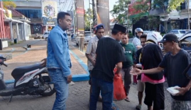 Masyarakat Demo Kejari Pamekasan, Tuntut Kejelasan Tiga Dugaan Kasus Korupsi