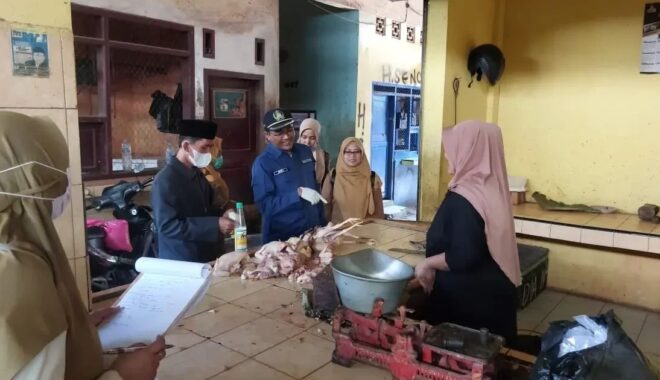 Masyarakat Demo Kejari Pamekasan, Tuntut Kejelasan Tiga Dugaan Kasus Korupsi