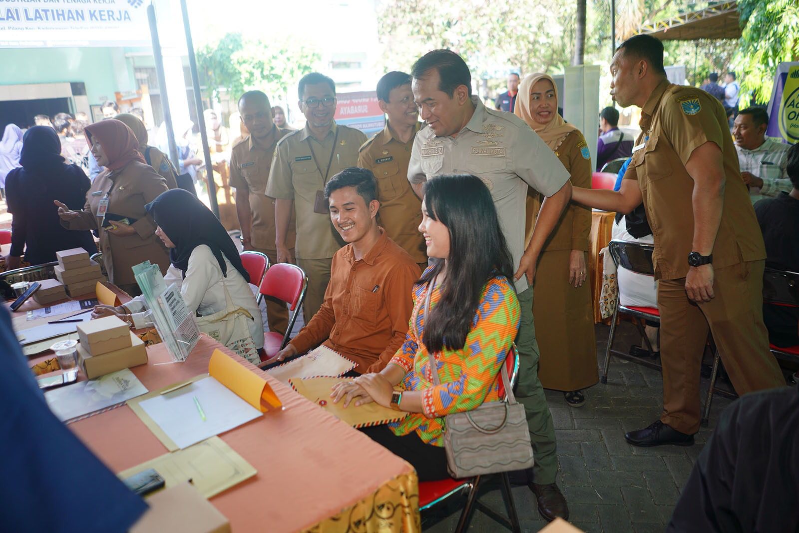 Pemkot Probolinggo menyelenggarakan Pameran Lowongan Kerja di Balai Latihan Kerja (BLK) Dinas Perindustrian dan Tenaga Kerja Kota Probolinggo, Selasa (9/7/2024). (Foto: Istimewa) 