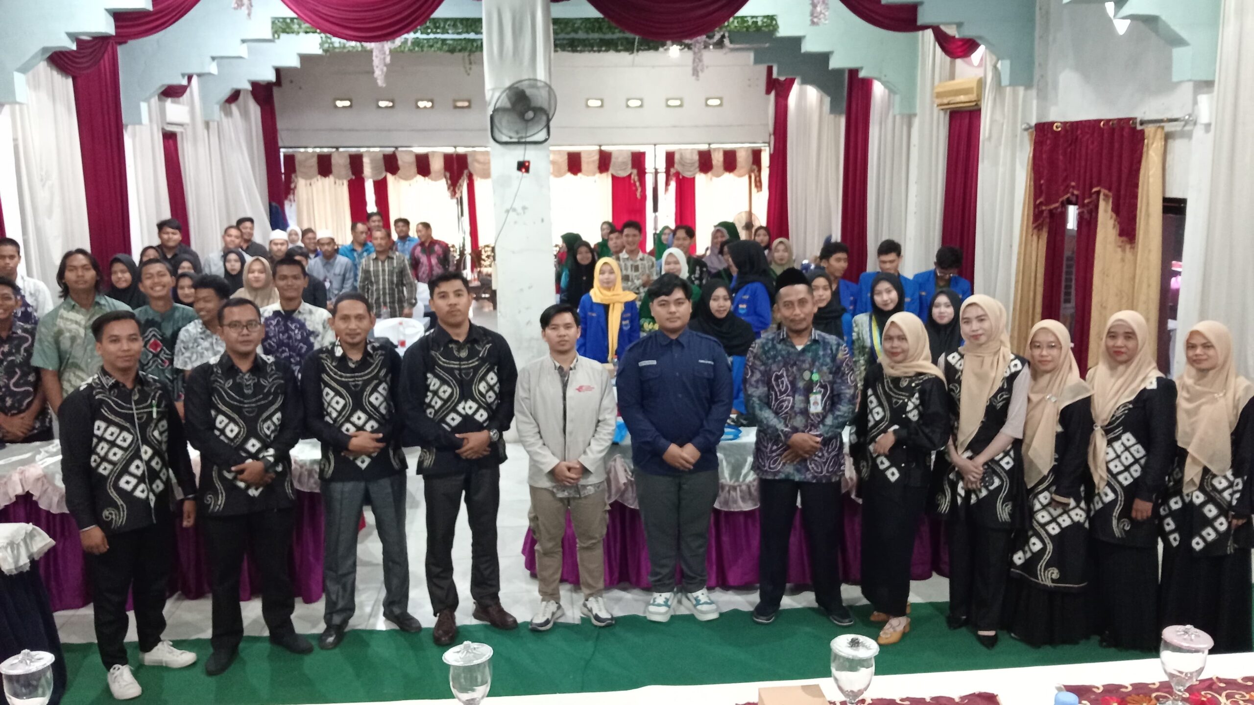 Sosialisasi Pengawasan Pemilihan Gubernur dan Wakil Gubernur serta Bupati dan Wakil Bupati tahun 2024 di Gedung Triguna, Tapin Utara, Kabupaten Tapin, Sabtu (27/07/2024). (Foto: Istimewa) 