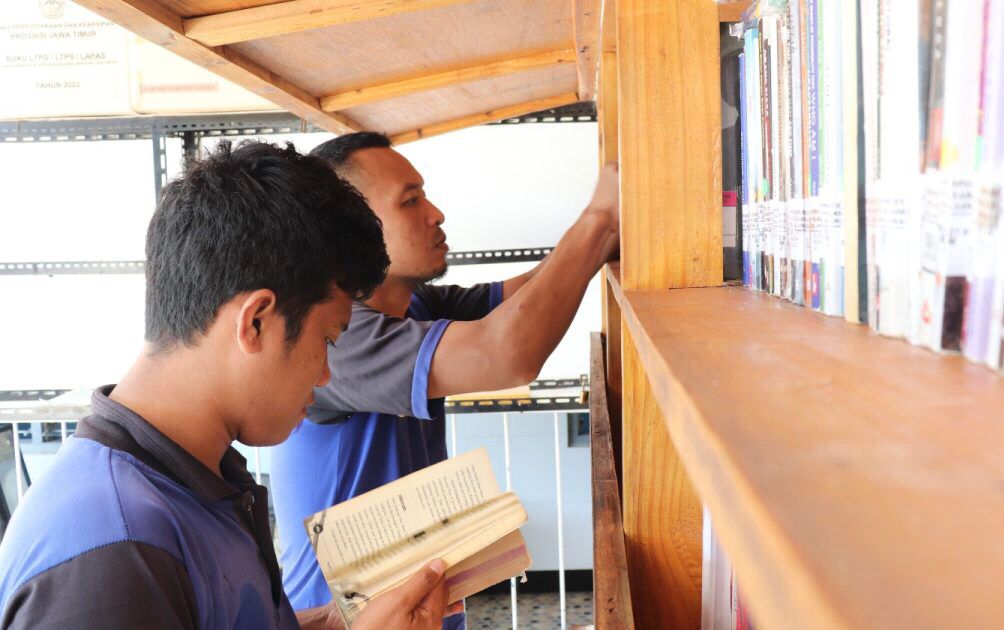Rumah Tahanan Negara (Rutan) Kelas IIB Kraksaan, Kabupaten Probolinggo membangun sarana perpustakaan untuk para napi. (Foto: Istimewa) 