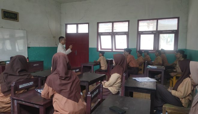 Masyarakat Demo Kejari Pamekasan, Tuntut Kejelasan Tiga Dugaan Kasus Korupsi