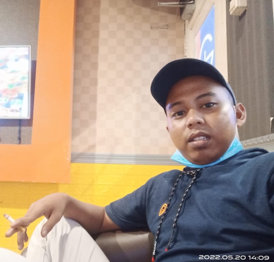 Toifur Ali Wafa, wartawan muda sekaligus Pemimpin Redaksi nusainsider.com. (Foto: Istimewa) 