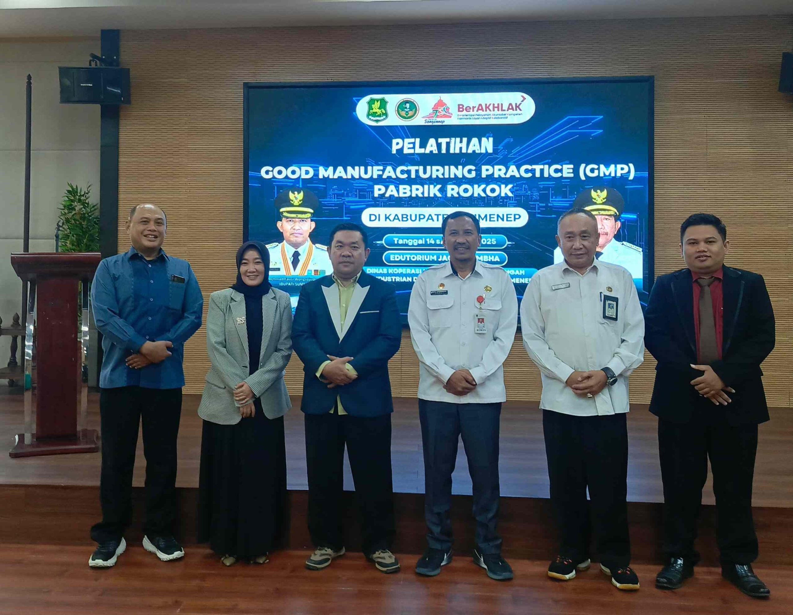 Universitas Bahaudin Mudhary (UNIBA) Madura mendorong pelaku industri rokok lokal di Sumenep menerapkan Good Manufacturing Practice (GMP). (Foto: Istimewa) 