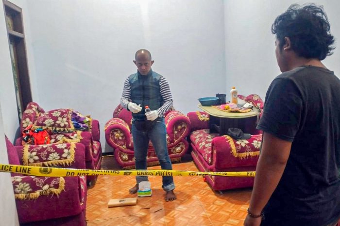 Polres Probolinggo Kota ungkap ledakan bondet di rumah warga Kelurahan Sumber Wetan, Kecamatan Kedopok. (Foto: Serikat-News)