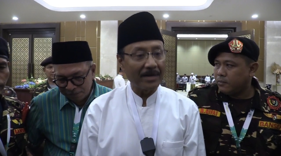 Menteri Sosial Saifullah Yusuf (Gus Yusuf) klarifikasi soal galang donasi harus izin pemerintah, Kamis (11/12/2025). (Sumber foto: Istimewa)