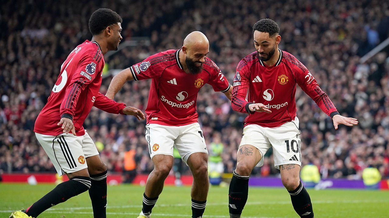 Tiga penyerang Setan Merah. (Foto: AP Photo) 