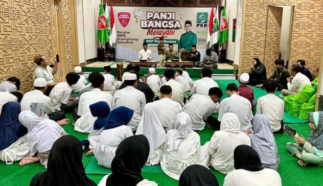 Masyarakat Demo Kejari Pamekasan, Tuntut Kejelasan Tiga Dugaan Kasus Korupsi