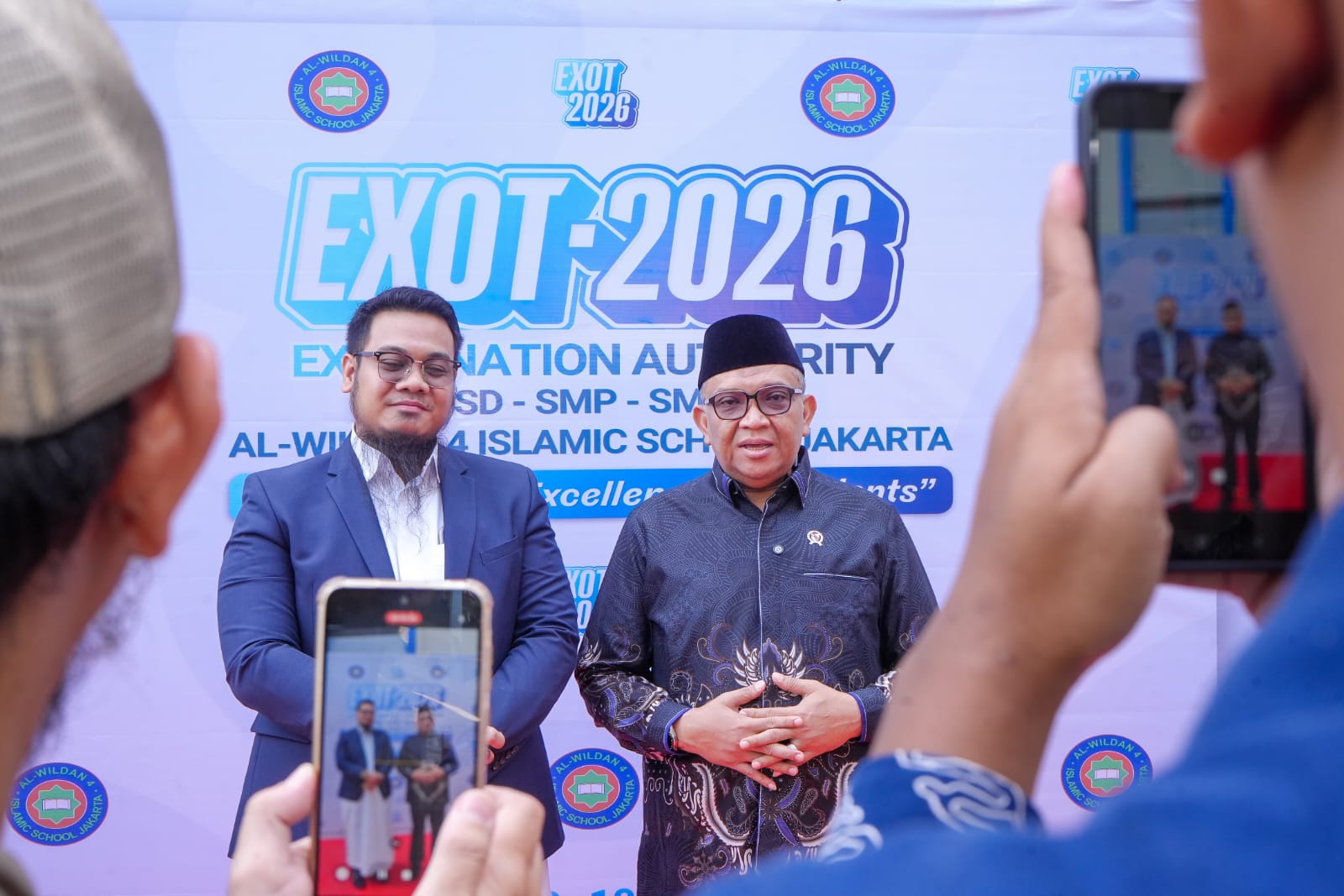 Wakil Menteri Ketenagakerjaan Afriansyah Noor saat menghadiri Examination Authority (EXOT) 2026 SMP-SMA Al-Wildan Islamic School Jakarta, Minggu (10/5/2026). (Foto: Kemnaker) 