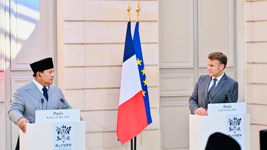 Presiden Prabowo melaksanakan pernyataan pers bersama Presiden Republik Prancis Emmanuel Macron dalam rangkaian kunjungan kenegaraan di Istana Élysée, Kamis, 28 Mei 2026. (Foto: BPMI Setpres) 
