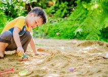 Tidak seperti Gadget, Ini Sederet Manfaat Permainan Outdoor untuk Anak
