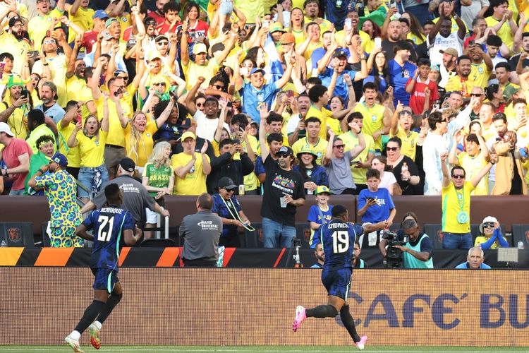 Endrick merayakan gol pada laga persahabatan antara Brasil dan Mesir di Huntington Bank Field pada 6 Juni 2026 di Cleveland, Ohio.(Foto: Getty Images)