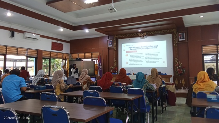 Bapas Kelas I Yogyakarta menggandeng SMKN 1 Seyegan memperkuat budaya sadar hukum melalui edukasi bagi para guru. (Foto: Istimewa) 