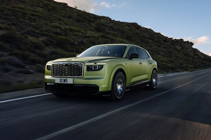Bentley memperkenalkan Torcal, SUV listrik murni pertamanya yang berbekal tenaga hingga 888 PS. (Foto: Bentley)