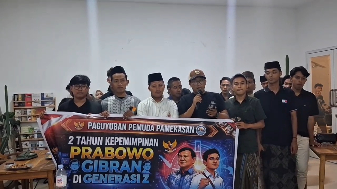 Paguyuban Pemuda Pamekasan deklarasi dukungan terhadap kepemimpinan Prabowo Subianto dan Gibran Rakabuming Raka. (Foto: Istimewa)